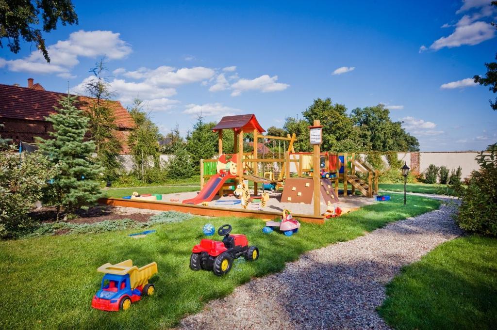 Zbąszynek Villa Cztery Pory Roku מראה חיצוני תמונה